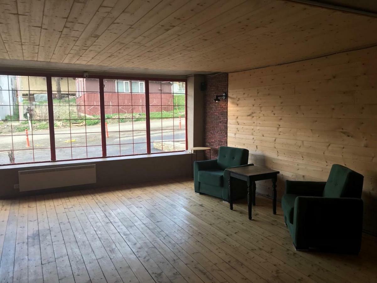 Mgzavrebi Apartment In Bakuriani Esterno foto